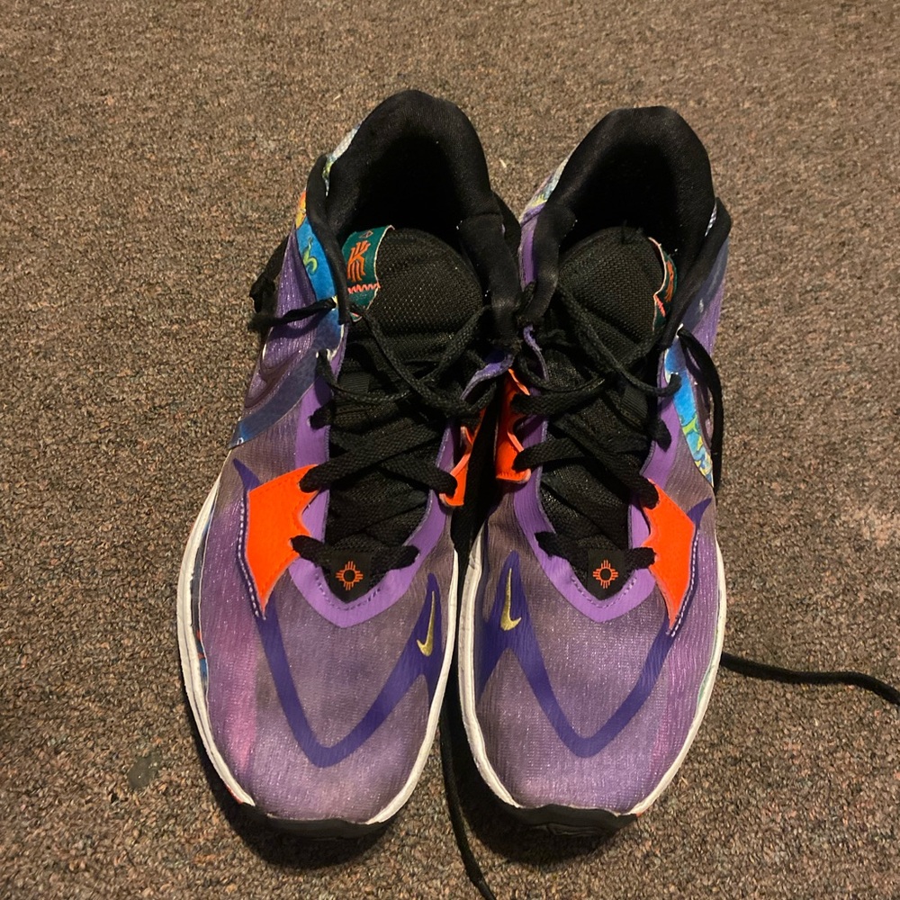 Kyrie 5